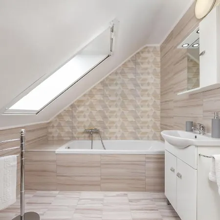 Сasa de vacaciones Grand Jardin By Interhome Balatonkeresztúr