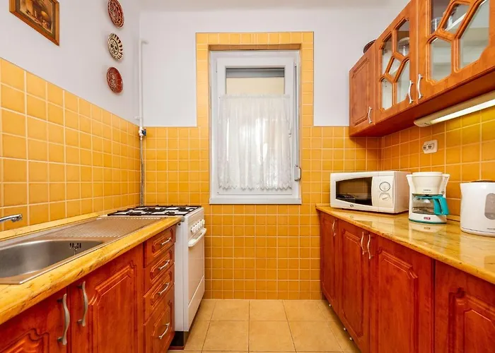 בית נופש Grand Jardin By Interhome