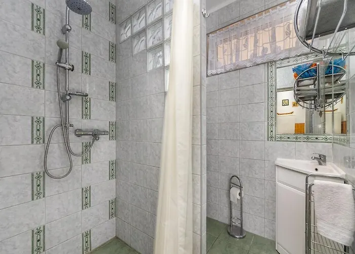 בית נופש Grand Jardin By Interhome